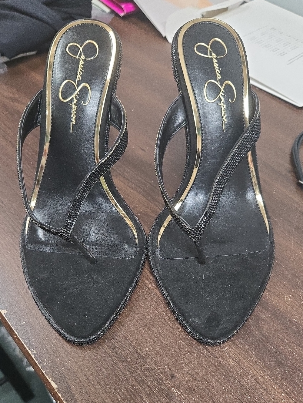 Jessica Simpson Size 10 Black Thong Style Heels